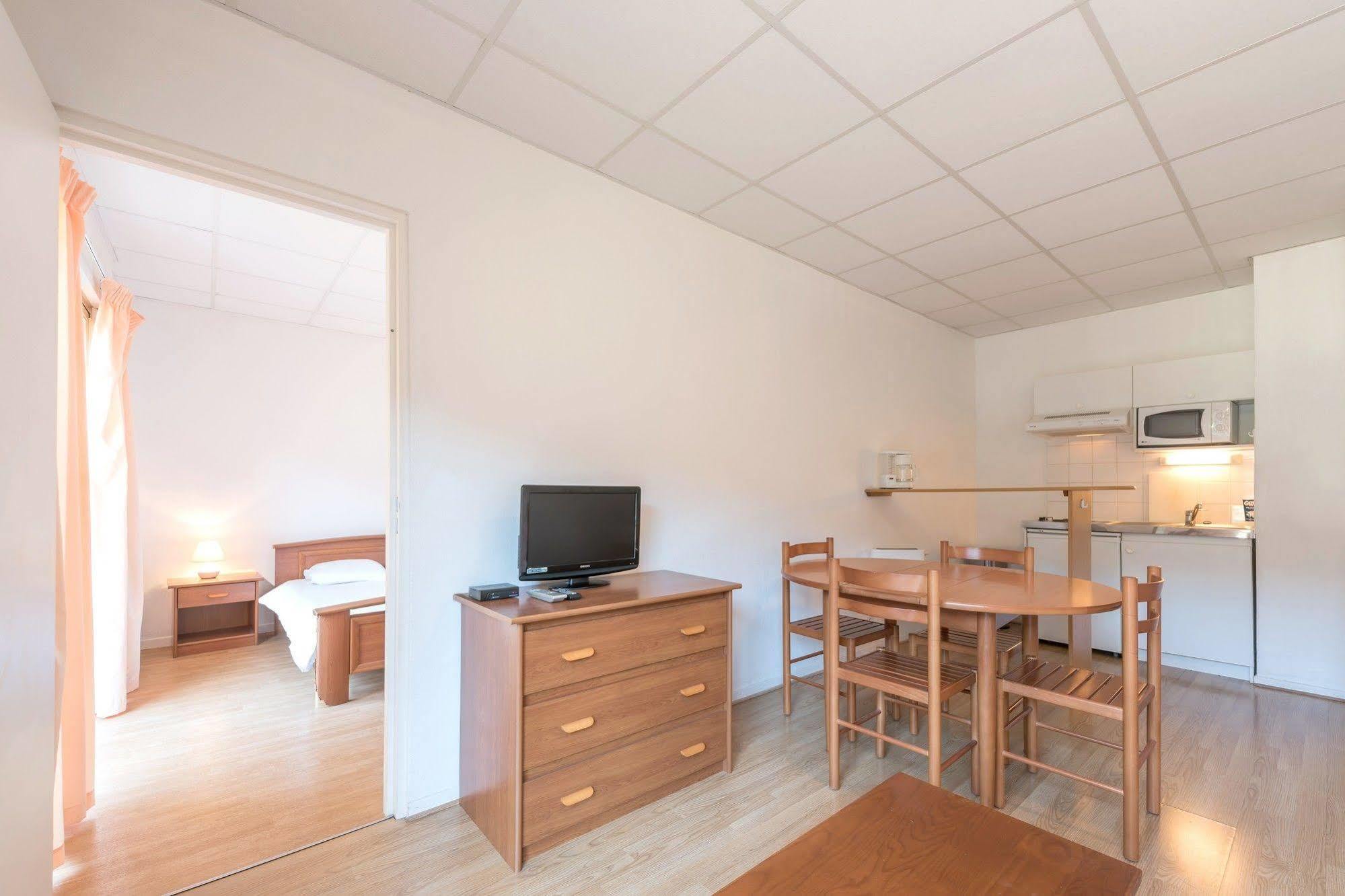 City Residence Termalia Capvern Εξωτερικό φωτογραφία